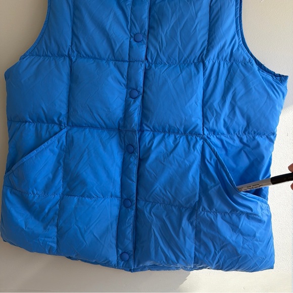 Lands' End Men’s M Down Vest Light Blue Quilted Sleeveless Goose Puffer Jacket - Picture 4 of 7
